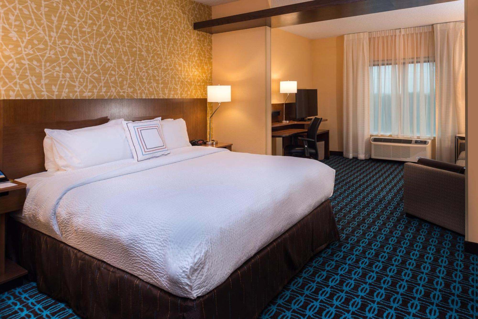 Fairfield Inn & Suites By Marriott Orlando East/Ucf Area Alafaya Exterior foto